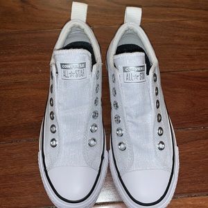 Converse All Star | white | Size 5 | no laces| glittery|New without Box